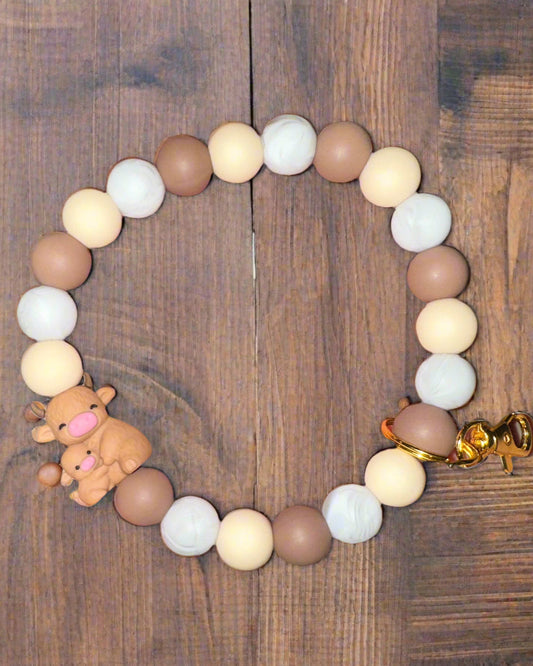 Brown  Highland Cow Wristlet | Silicone Bead Wristlet | Bracelet Keychain | Beaded Keychain | Christmas Gift | Birthday Gift |